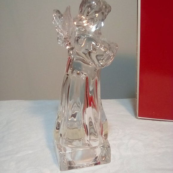 Mikasa angel with mandolin - Picture 6 of 7